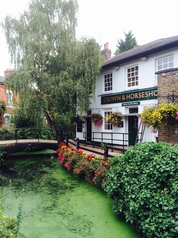 Holtwhites Hotel Enfield Exterior photo